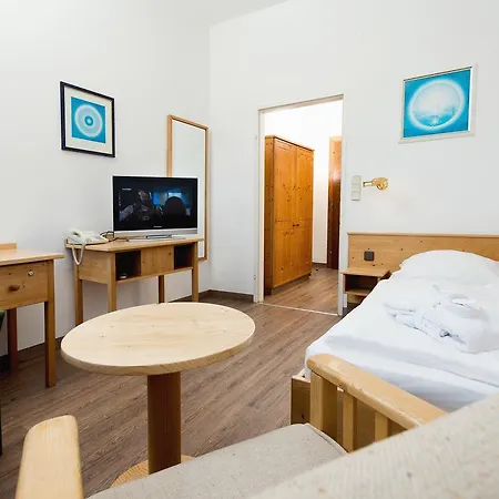 Hotel Gesundheitsresort Agathenhof 4*