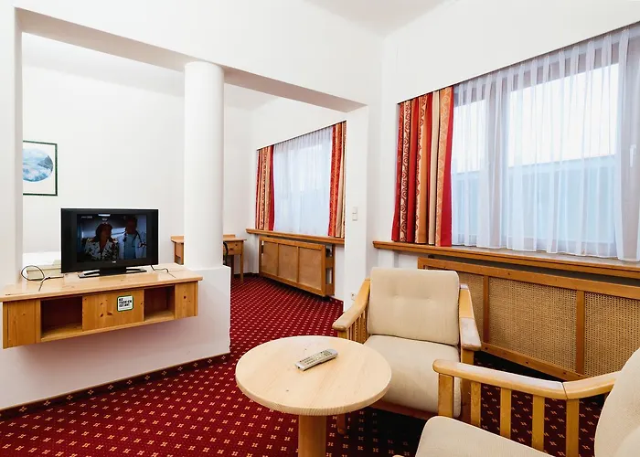 Отель Gesundheitsresort Agathenhof Micheldorf (Carinthia)